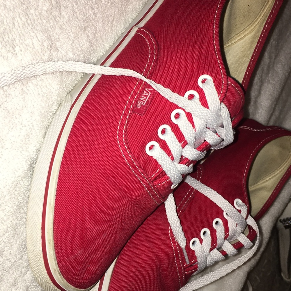 Red vans 🌈 - Picture 3 of 7